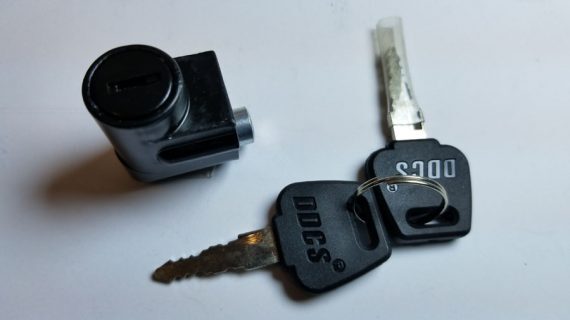 Fusion Battery Lock and Key